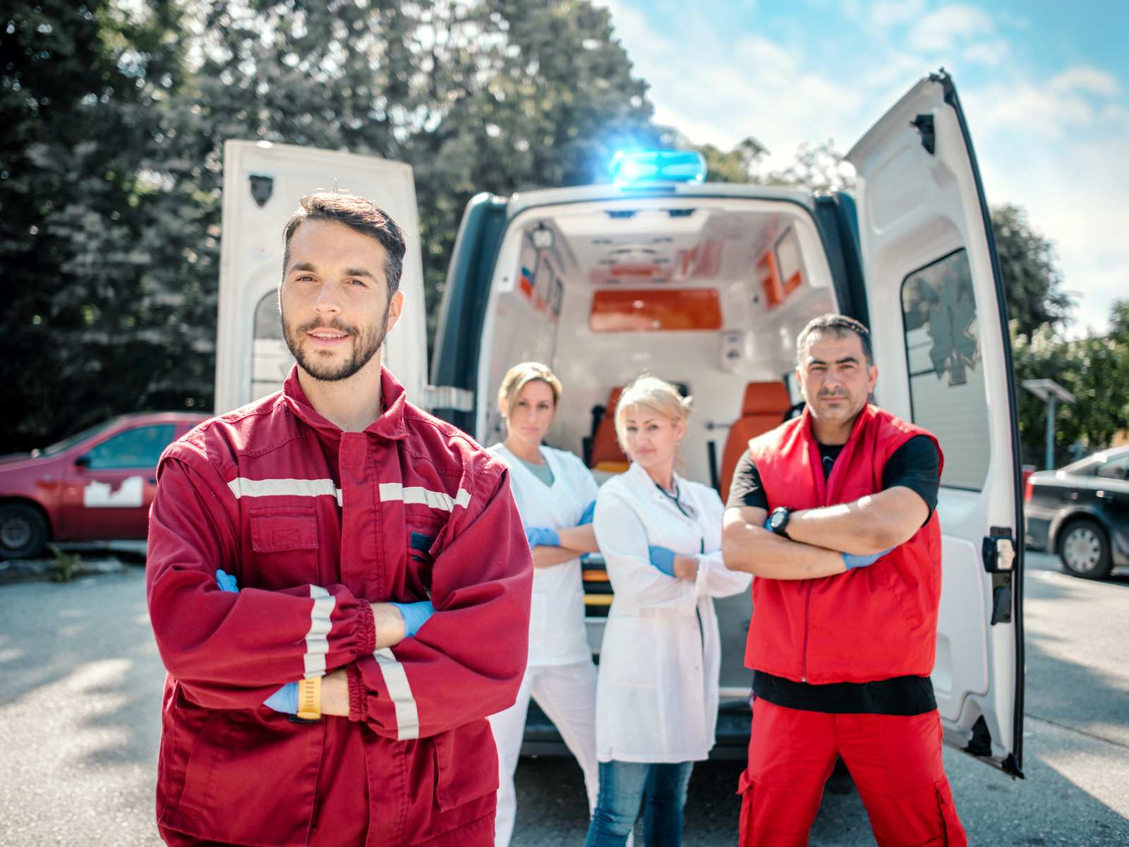 Objawy porażenia Bella i udaru – kiedy potrzebna jest pilna pomoc?