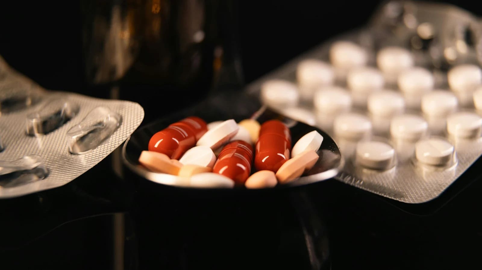 Szczepienia przy lekach immunosupresyjnych – jak bezpiecznie zaplanować ochronę przed infekcjami?